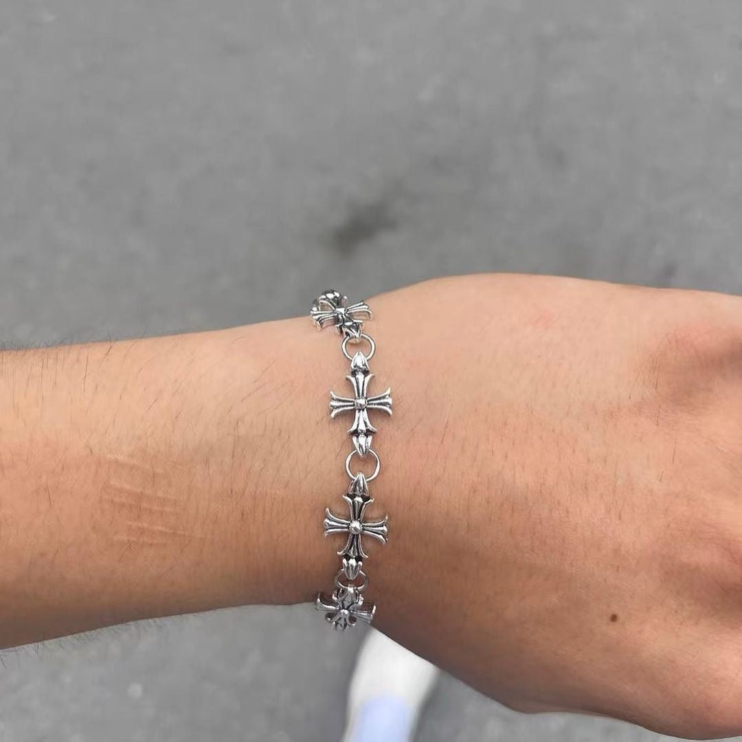 Chroṁe Hearts Floral Bracelet